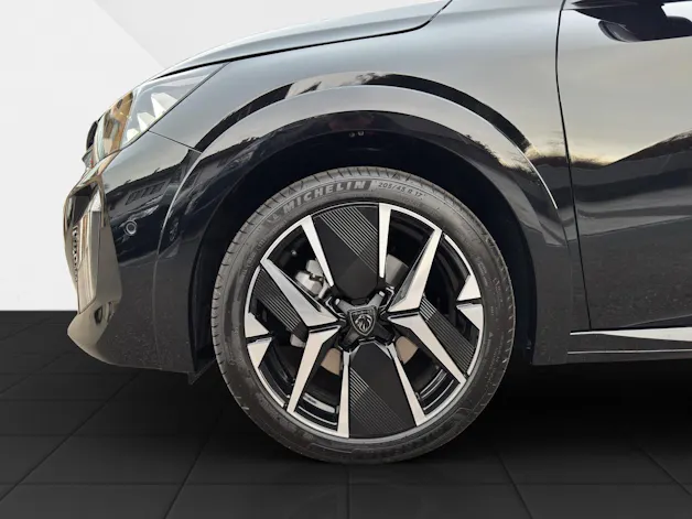 Peugeot 208 GT 1.2 Hybrid 145