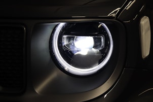 Vehicle image JEEP Renegade 1.3 S 4xe