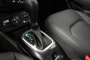 Vehicle image JEEP Renegade 1.3 S 4xe