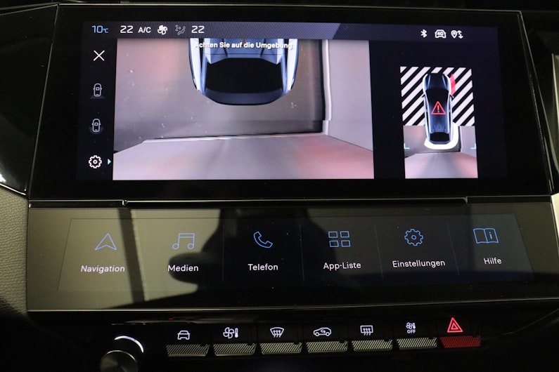 Vehicle image PEUGEOT 408