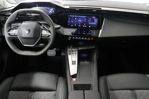 Peugeot 408 1.6 PHEV 225 Allure Pack