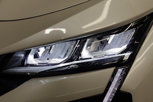 Vehicle image PEUGEOT 408 1.6 PHEV 225 Allure Pack