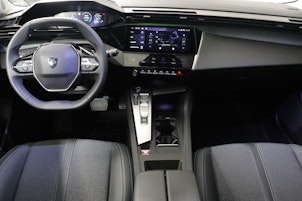 Vehicle image PEUGEOT 308 1.6 PHEV 180 Allure Pack