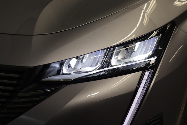 Vehicle image PEUGEOT 308