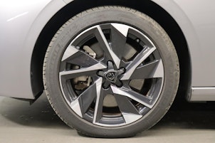 Vehicle image PEUGEOT 308 1.6 PHEV 180 Allure Pack