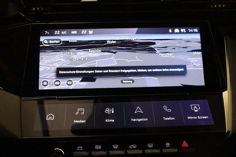 Vehicle image PEUGEOT 408