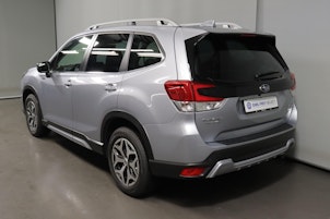 Vehicle image SUBARU Forester Station 2.0i e-Boxer Swiss Plus