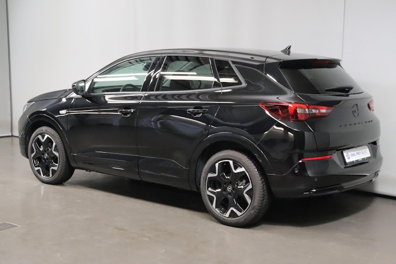 Vehicle image OPEL GRANDLAND