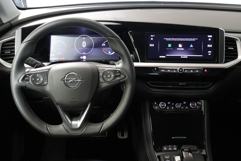 Vehicle image OPEL GRANDLAND