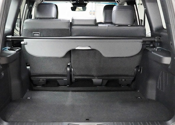 Vehicle image 14 Vehicle image 14