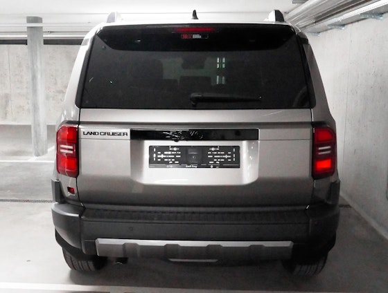 Vehicle image 15 Vehicle image 15