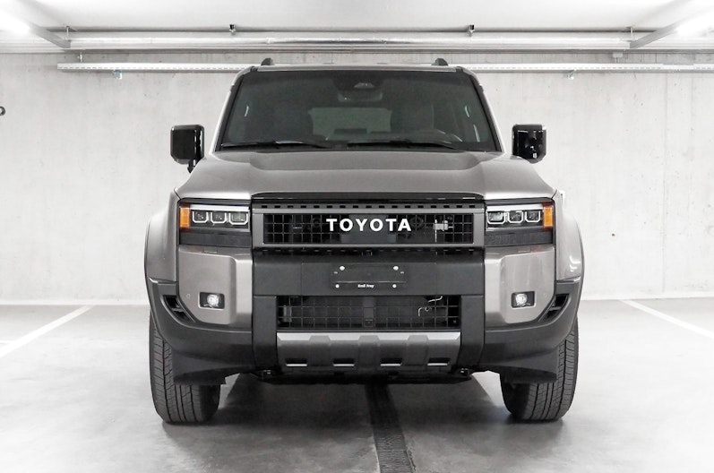 Vehicle image TOYOTA LANDCRUISER