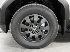 Vehicle image TOYOTA Land Cruiser 2.8 D 48V Style