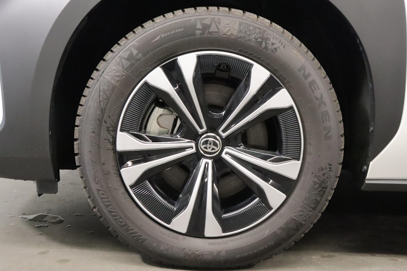 Vehicle image TOYOTA BZ4X