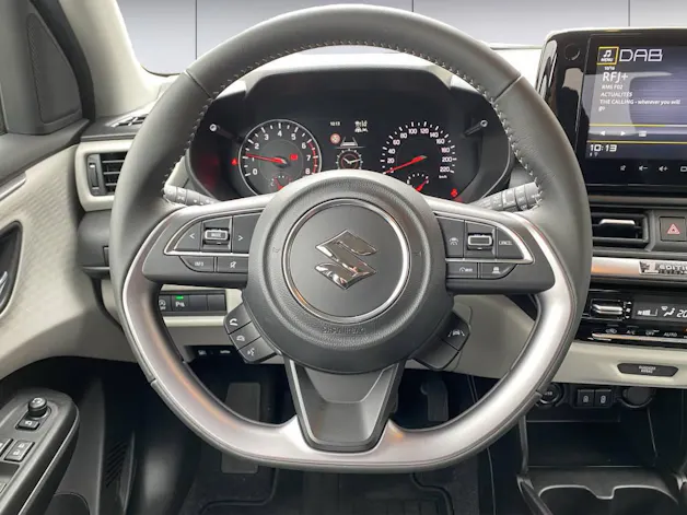 Suzuki Swift 1.2 1st Edition Top Hybrid 4x4