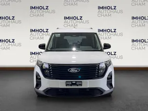 Ford Tourneo Courier 1.0 EcoBoost Titanium