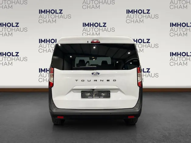 Ford Tourneo Courier 1.0 EcoBoost Titanium