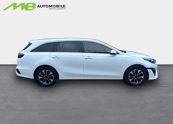 Vehicle image 3 Vehicle image 3