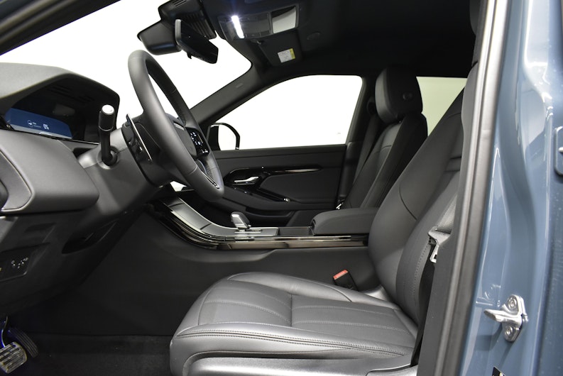 Vehicle image LAND ROVER RANGE ROVER EVOQUE