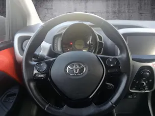 Toyota Aygo 1.0 VVT-i x-play