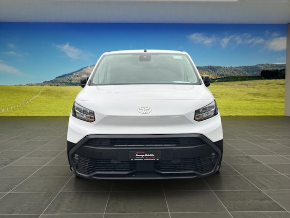 Vehicle image 7 Vehicle image 7