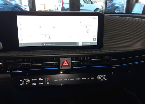 Vehicle image 11 Vehicle image 11