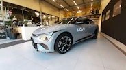 First vehicle image