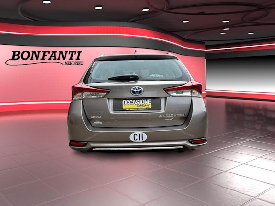 Vehicle image 8