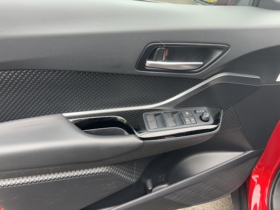 Vehicle image 14 Vehicle image 14