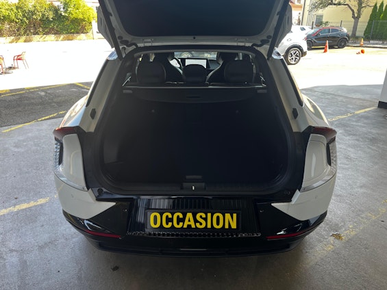 Vehicle image 7 Vehicle image 7