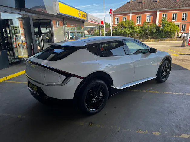 Kia EV6 77 kWh Edition 24