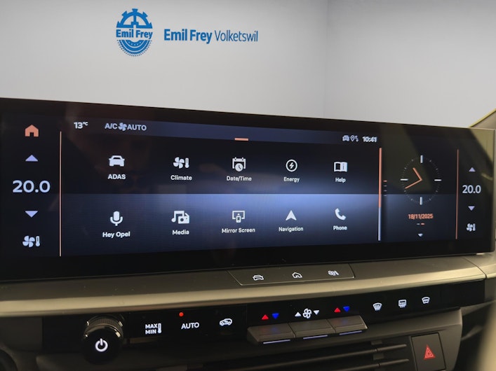 Vehicle image OPEL GRANDLAND