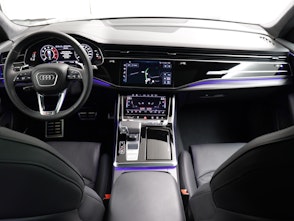 Vehicle image AUDI RS Q8 4.0 V8 TFSI quattro T-Tronic