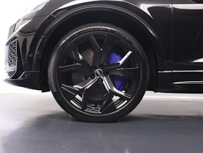 Vehicle image AUDI RS Q8 4.0 V8 TFSI quattro T-Tronic