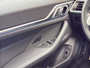 Vehicle image BMW i4 M50