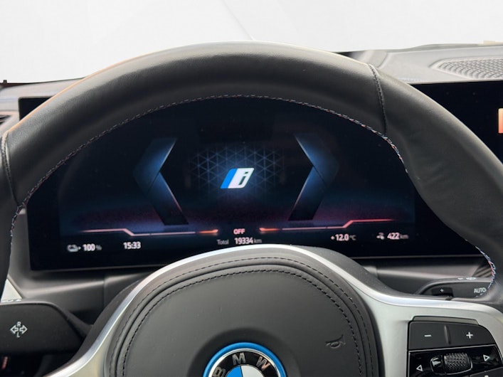 Vehicle image BMW i4