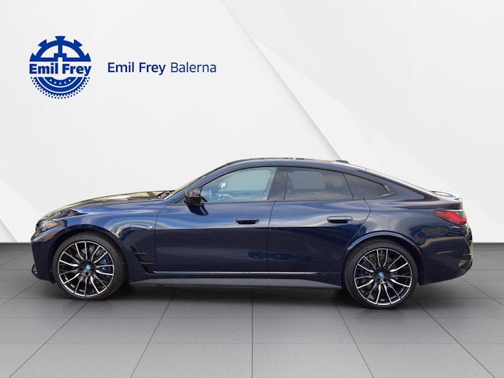 Vehicle image BMW i4