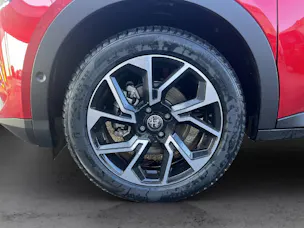 Alfa Romeo Junior 1.2 Ibrida Speciale Tech Sky