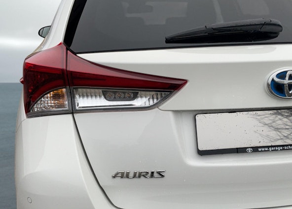 Vehicle image 9 Vehicle image 9