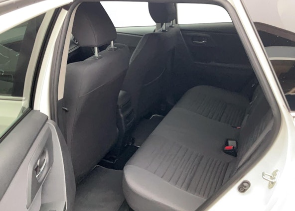 Vehicle image 19 Vehicle image 19