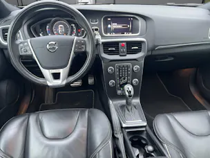 Volvo V40 1.5 T3 R-Design S/S