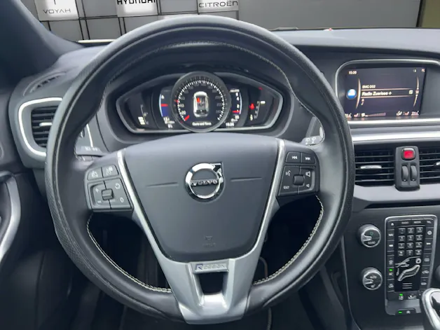 Volvo V40 1.5 T3 R-Design S/S