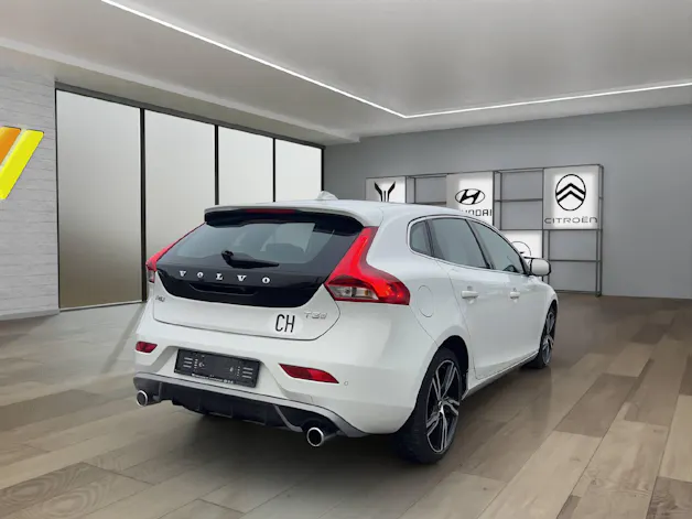 Volvo V40 1.5 T3 R-Design S/S
