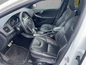 Volvo V40 1.5 T3 R-Design S/S