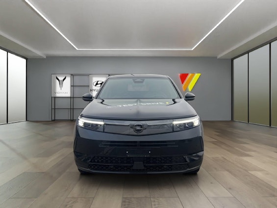 Vehicle image 2 Vehicle image 2