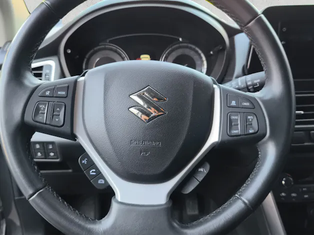 Suzuki S-Cross 1.4 T Compact+ Hybrid 4x4