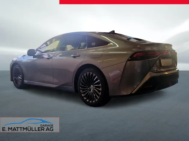 Toyota Mirai Fuel Cell Platinum