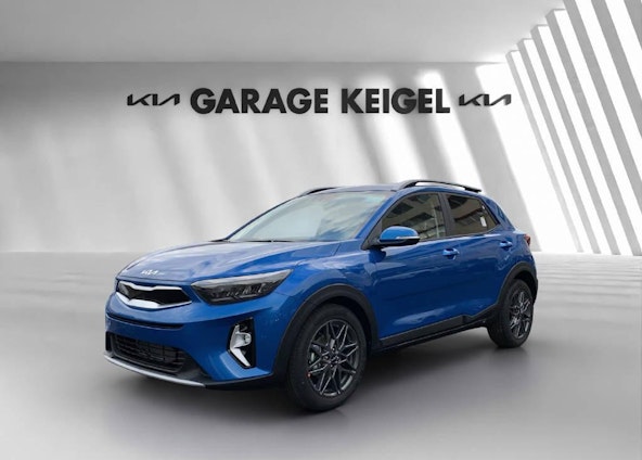 First vehicle image First vehicle image