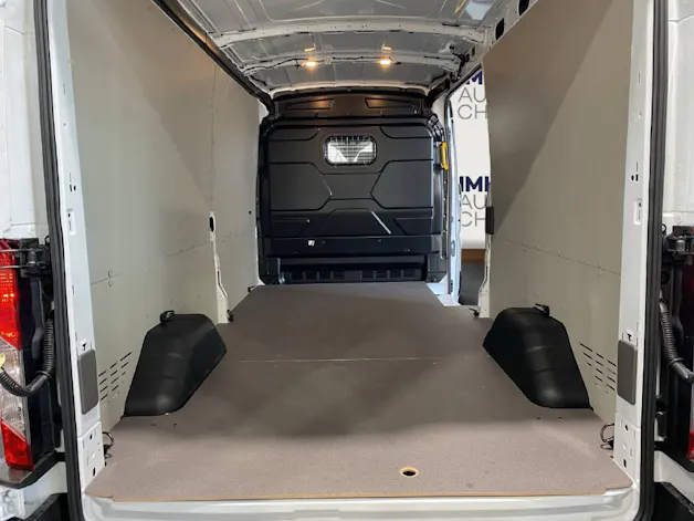 Ford Transit Van 350 L3H2 2.0 EcoBlue 165 PS Trend RWD