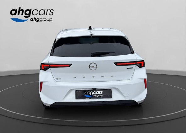 Vehicle image 3 Vehicle image 3